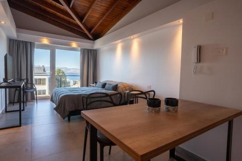 Apartment with Balcony