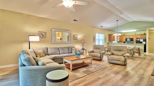 1535 Willow Bend home - image 6