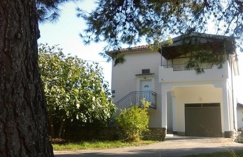  Apartments with a parking space Okrug Donji, Ciovo - 16276 in Okrug Donji
