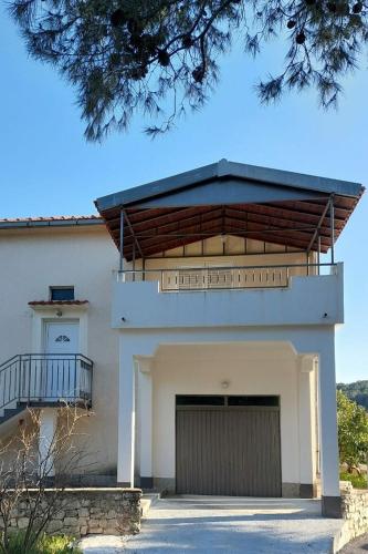  Apartments with a parking space Okrug Donji, Ciovo - 16276 in Okrug Donji