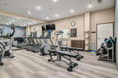 Candlewood Suites Longview an IHG Hotel - image 8