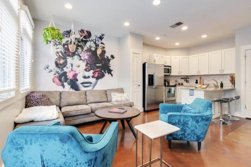 West End Townhome with 2 En-Suites and Free Private Parking, Nashville
