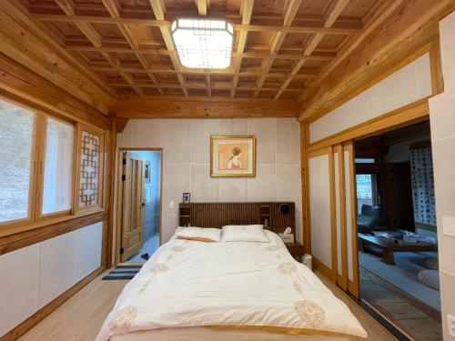 Hanok Stay - JukRokJungSa