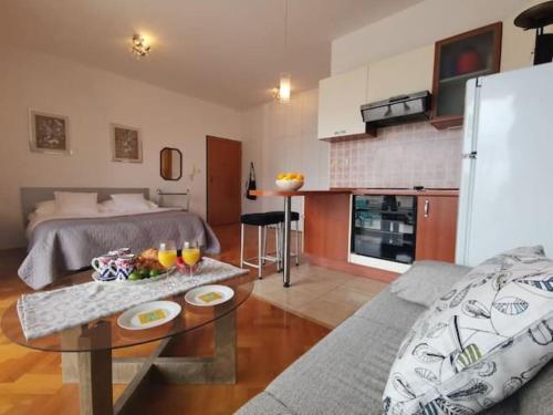 Maia's Beach Studio Žnjan