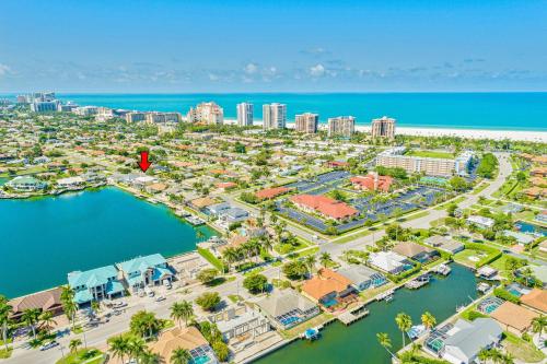 123 Landmark Street - image 2