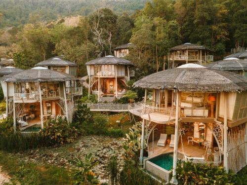 TreeHouse Villas Koh Yao Noi Luxury Resort