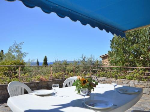 Villa californienne 4 chambres, terrasse vue mer, parking, animaux admis - FR-1-251-310 gîte à louer Cavalière