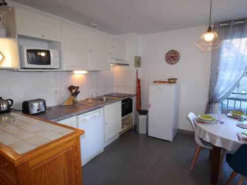 Appartement Bagnères-de-Luchon, 3 pièces, 6 personnes - FR-1-313-150