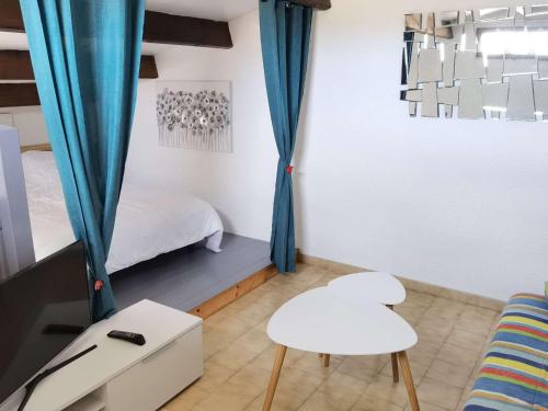 Appart 2 pièces mezzanine clim, bord de plage, parking - FR-1-326-722 Appart 2 pièces mezzanine clim, bord de plage, parking - FR-1-326-722