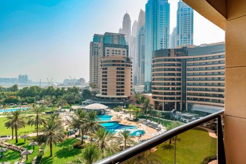 Royal Club Sea View, Guest Room, 2 Twin, Executive Lounge Access, Afternoon Tea & Happy Hour, Airport Transfer from Dubai Airport