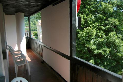2 bedrooms, 4 beds
