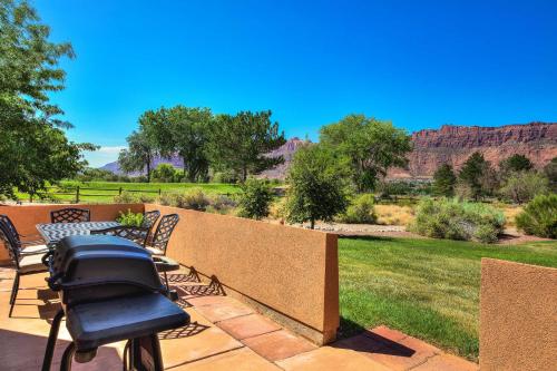Moab Vacation Rental with Patio Near Arches, UT from $41pp