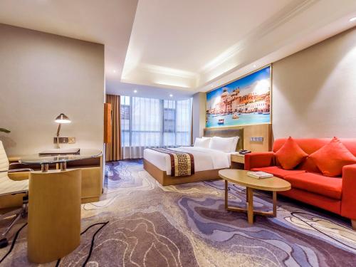 Elegant Double Room room in Guangzhou Huihe Hotel