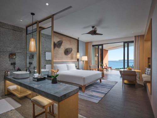 room detail thumbnail 0