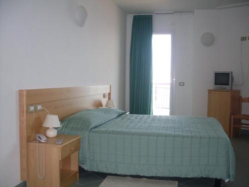 Hotel Soleado - image 8