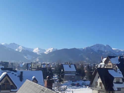 Apartamenty i pokoje gościnne Nowita – Zakopane, IA