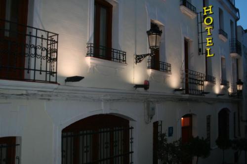Hotel Castilla - image 8