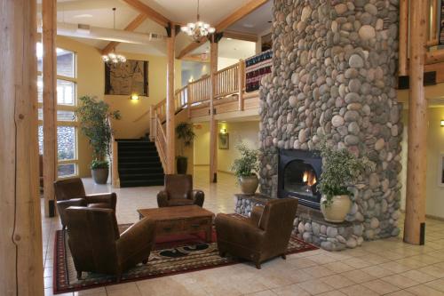 River Lodge And Grill In Or