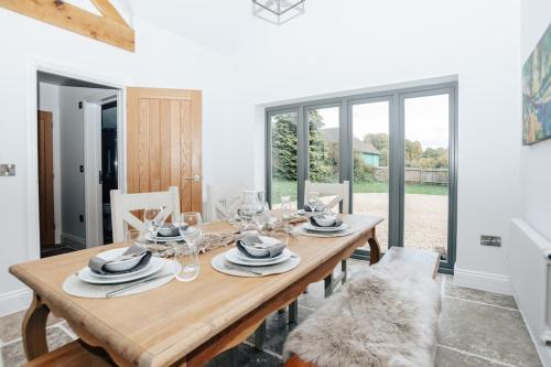 The Oak - Brand new countryside 2 bedroom annex