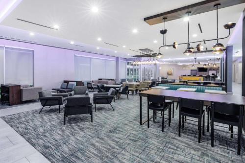 La Quinta Inn & Suites by Wyndham Texas City I 45 in Texas City, USA