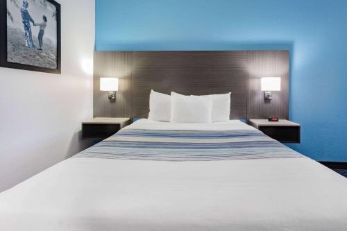 Comfort Inn Quincy - image 2