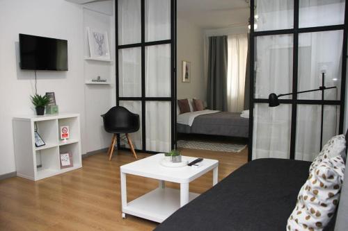 Comfy City Hideaway (A1)