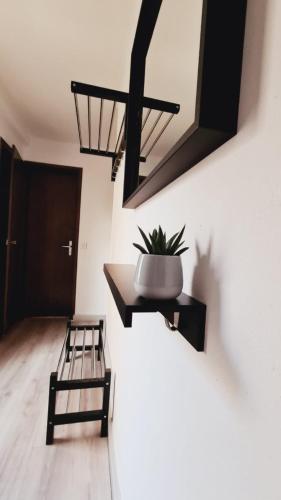 Oprema, Casa Rosina - Una caramella, nel nucleo, ai piedi della Verzasca- in Gordola