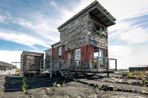 THE PHOENIX HOUSE - EPIC Tiny Home Gem on Volcanic Lava Field!