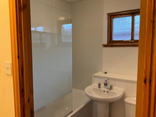 Culloden Apartment - image 12