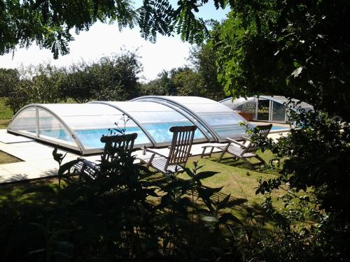 Le Gîte de l'aubray, gîte avec piscine