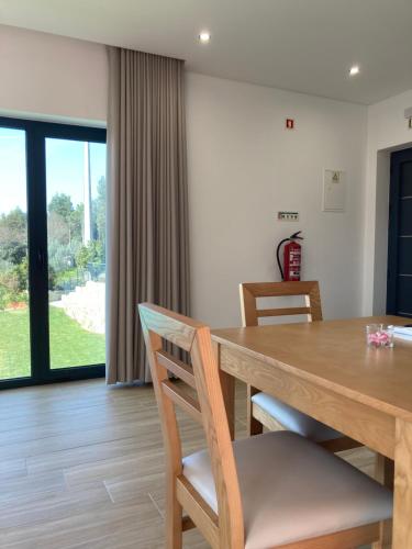 บริการและสิ่งอำนวยความสะดวก, Quintinha Silvestre in ตอนดา