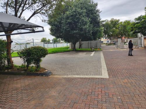 Palm Continental Hotel – Johannesburg, MD