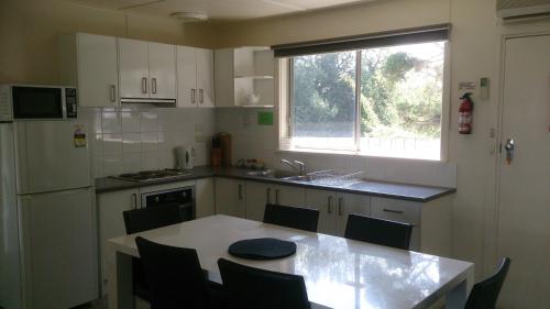 Phillip Island Cottages 4