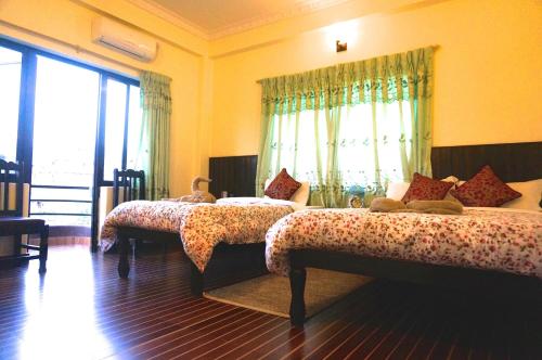 新安納普爾納民宿 (New Annapurna Guest House) in 波卡拉