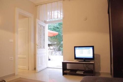 Apartments Rezine - image 5