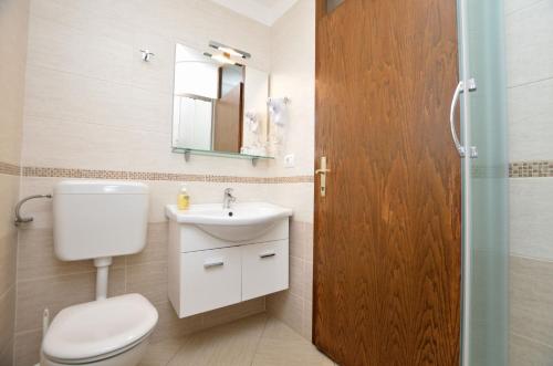 Apartments Marija - image 10