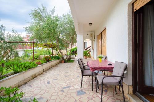  Apartments Ivanka in Krk