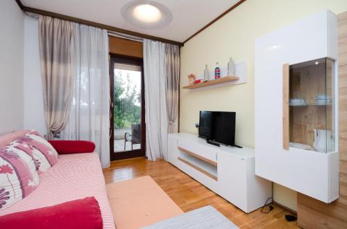 Two-Bedroom Apartment Standard image 4