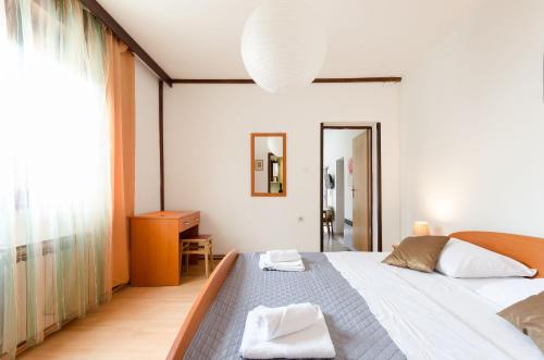 Two-Bedroom Apartment image 4