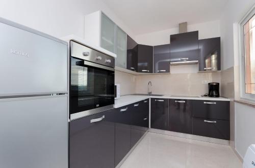 Two-Bedroom Apartment room in Apartments Darko
