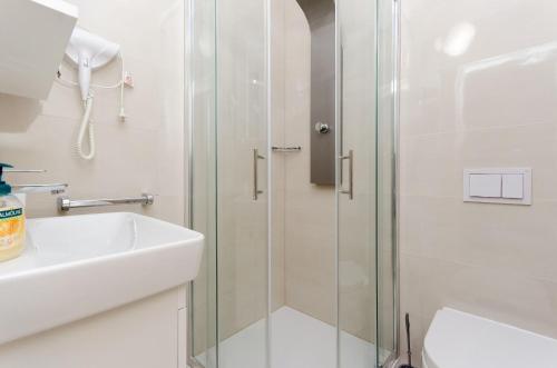 Two-Bedroom Apartment image 5