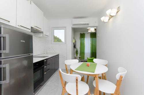 One-Bedroom Apartment room in Apartments Darko