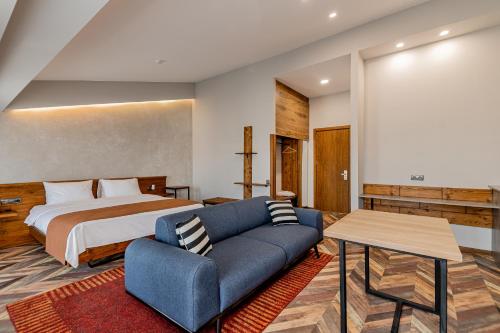 Ivy Hotel Room Type - Deluxe Studio