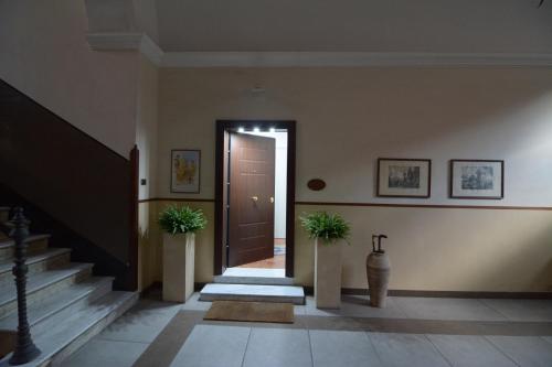 Entrance, Da Noi Due in Taranto City Center