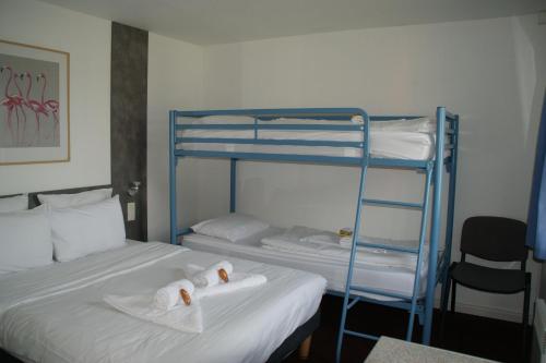 Quick Palace Epinal Room Type - Family Room (2 Adults + 2 Children)