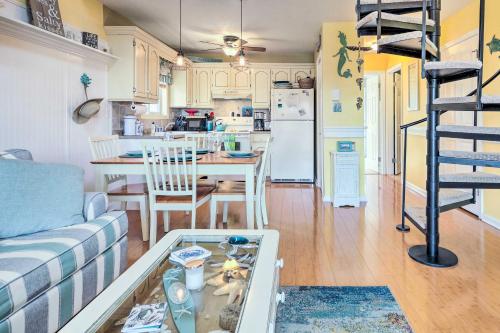 Ocean City Condo with Shared Pool Walk to Beach - image 2