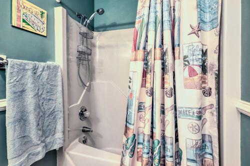 Ocean City Condo with Shared Pool Walk to Beach - image 6