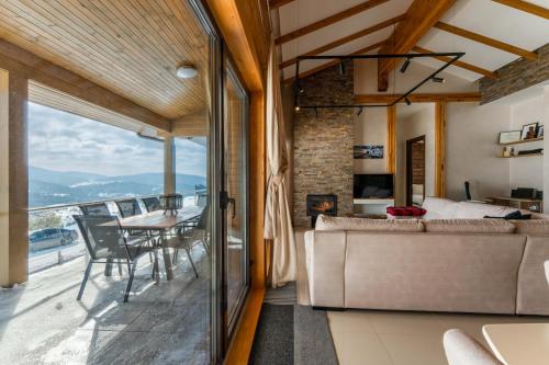 A környék, Vila Cigota Zlatibor in Ljubiš