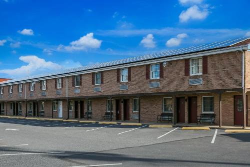 Red Roof Inn Hershey - image 6