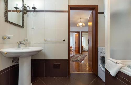 House Suzana - image 14